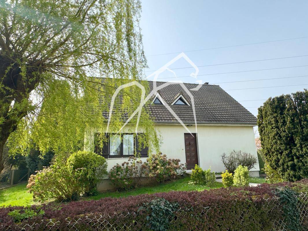 Maison à CAUMONT