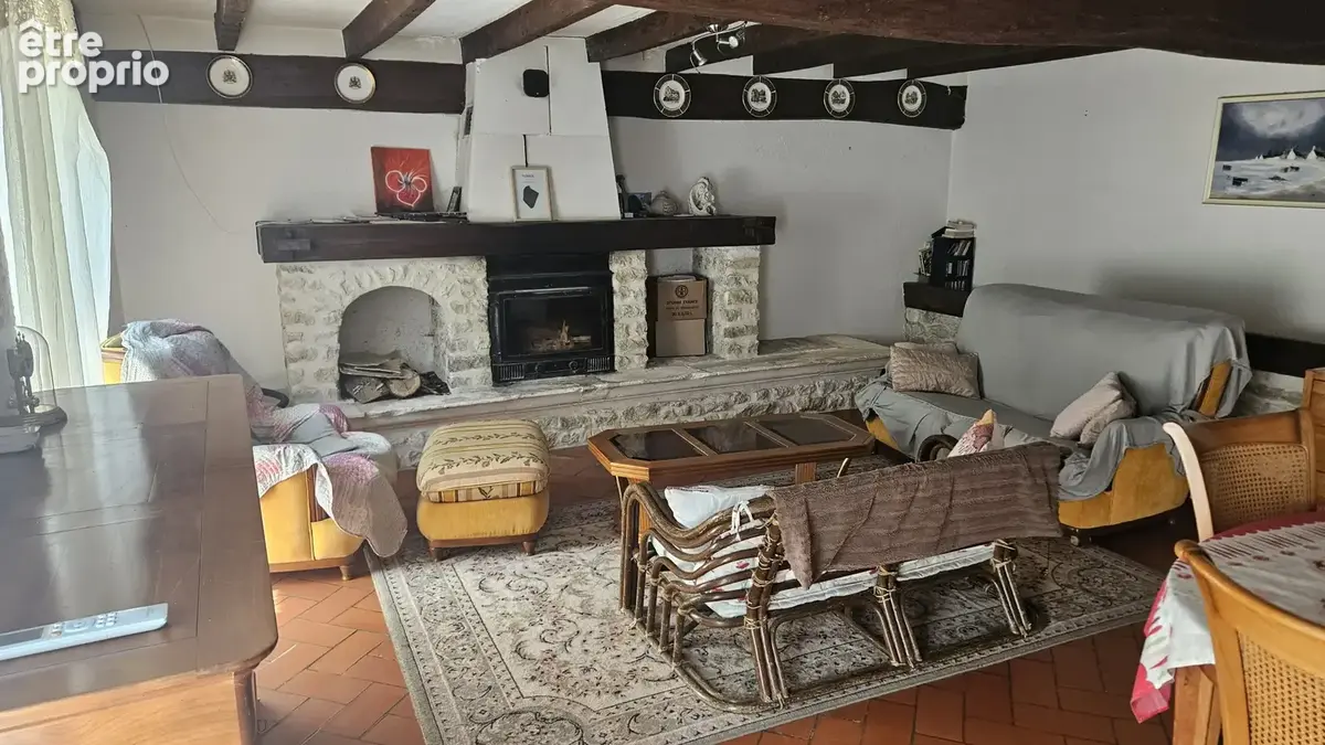 Très belle charentaise rénovée   230 m2   9 pièces   Terrain 1 400 m2   Courant - photo 8