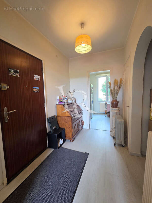 Appartement 70 m² à Le Puy-En-Velay  - photo 4