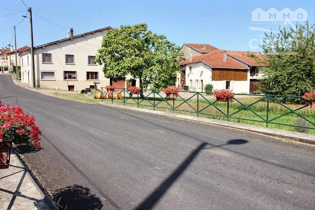 Maison à BEAUSITE