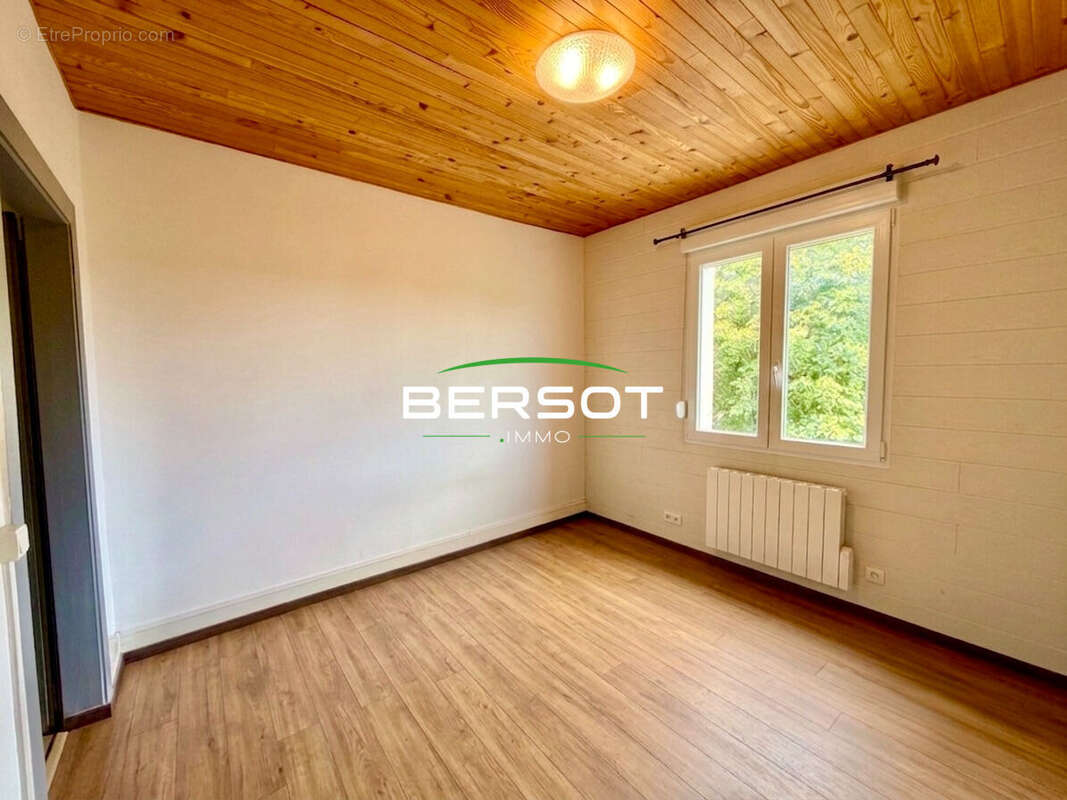 Appartement T3 70 m² proche centre-ville de Valdahon - photo 6