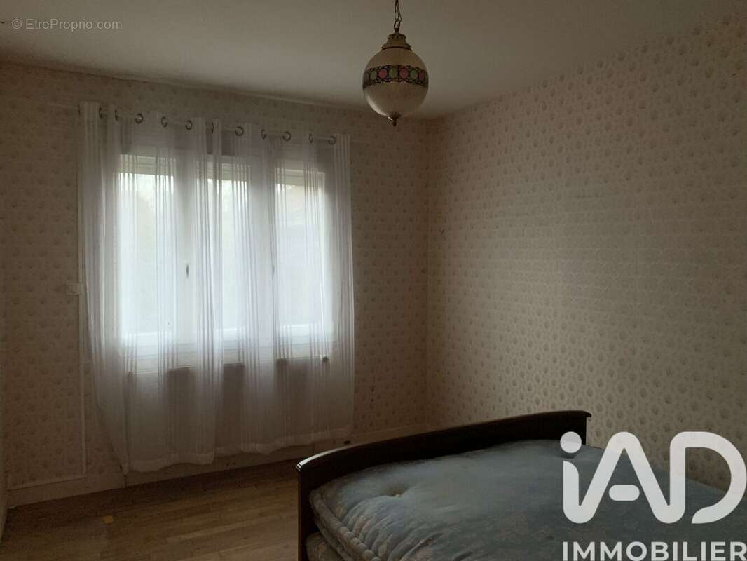 Photo 8 - Maison à BOUGES-LE-CHATEAU