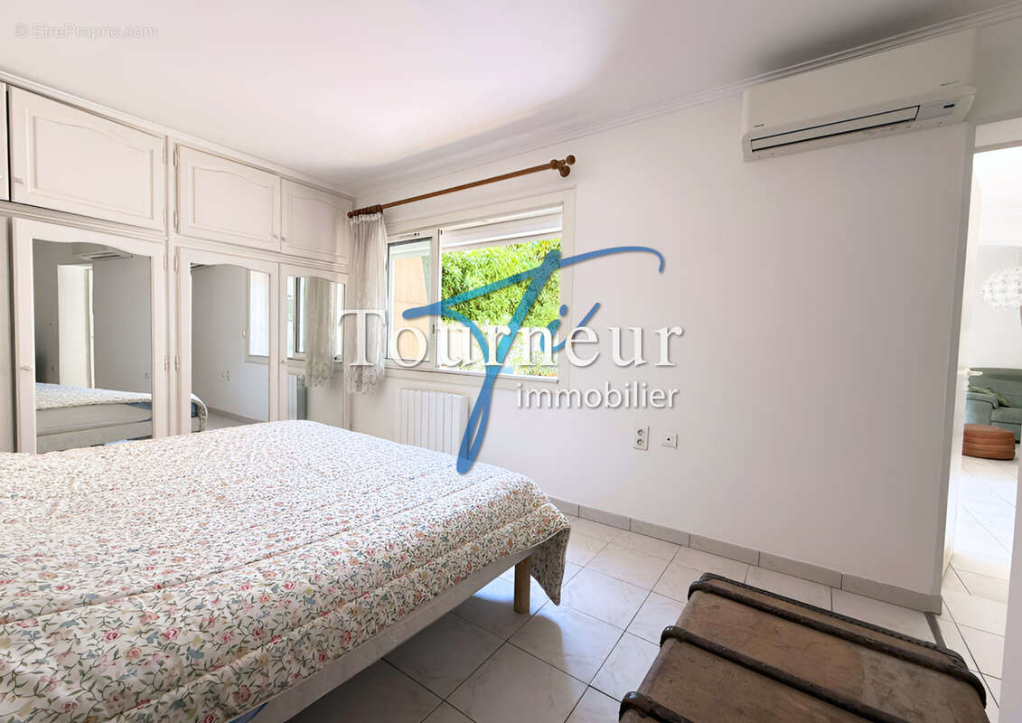 Appartement à SANARY-SUR-MER