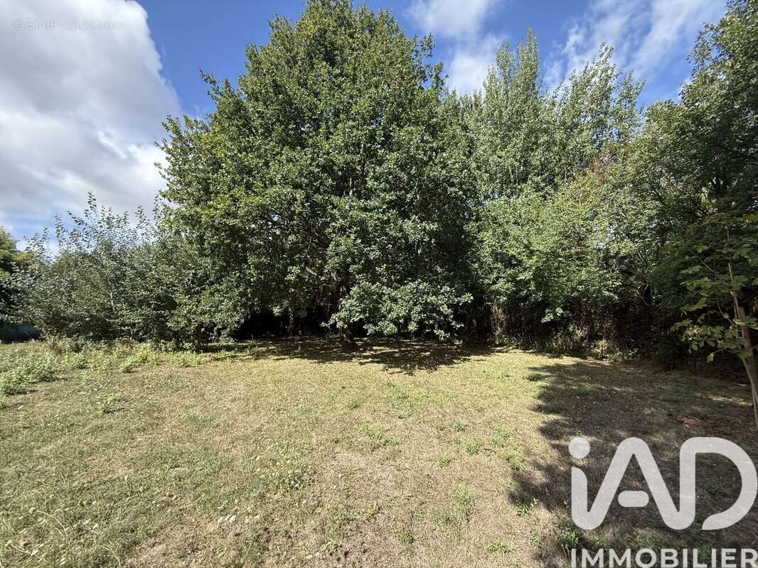 Photo 2 - Terrain à MURS-ERIGNE