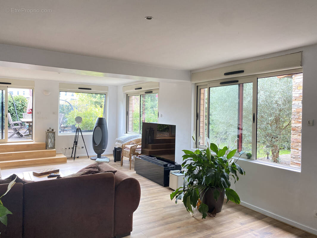 Maison à SUCY-EN-BRIE