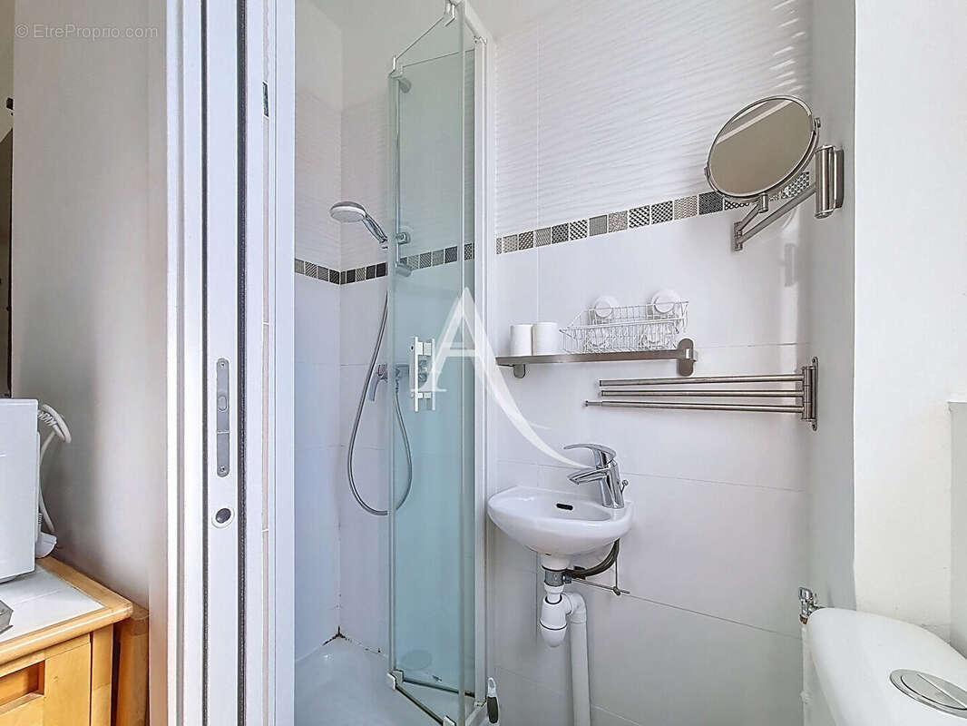 Appartement à PARIS-20E