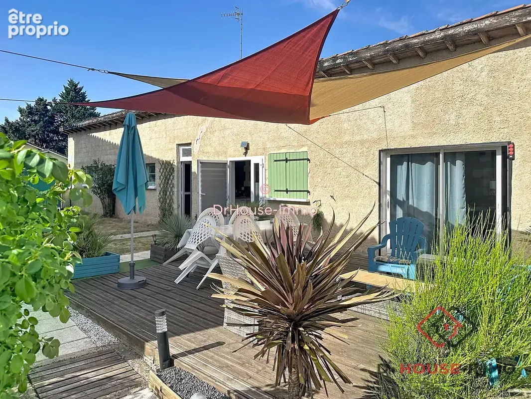 Maison 207 m² à Mussidan  - photo 2