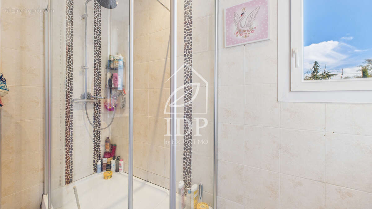 Appartement à SOISY-SUR-SEINE