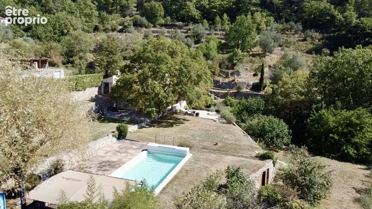 Propriété de caractère à Seillans – Un cadre de vie idyllique - photo 5