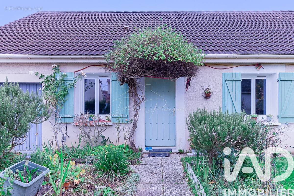 Photo 1 - Maison à VAUREAL