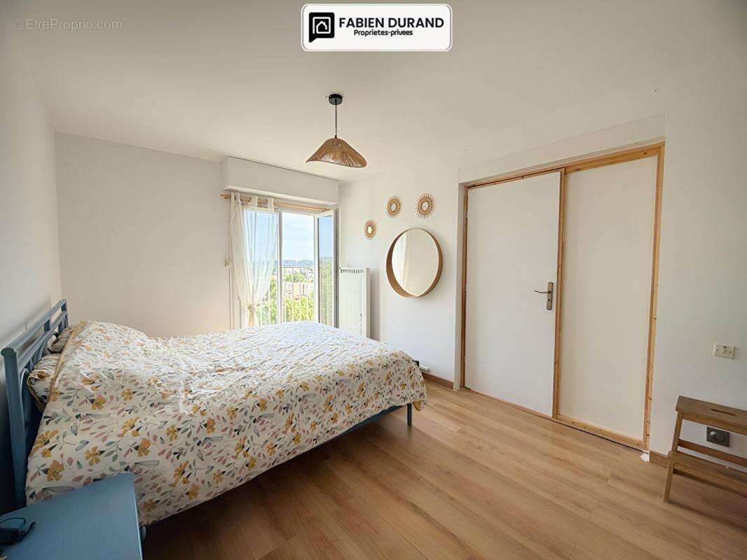 Appartement T4 91,73 m2  Garage Ascenseur à Draguignan - photo 12