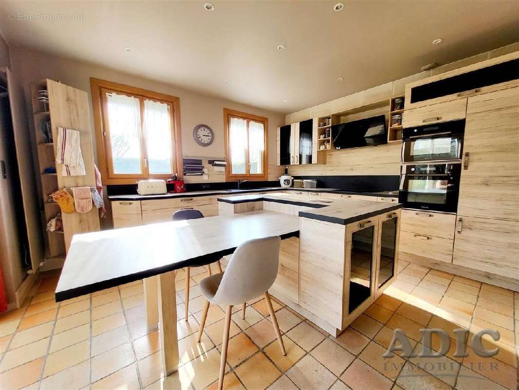 Maison à SAINT-PATHUS