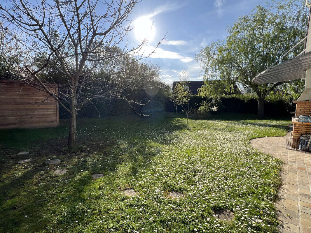 Maison à PONTAULT-COMBAULT