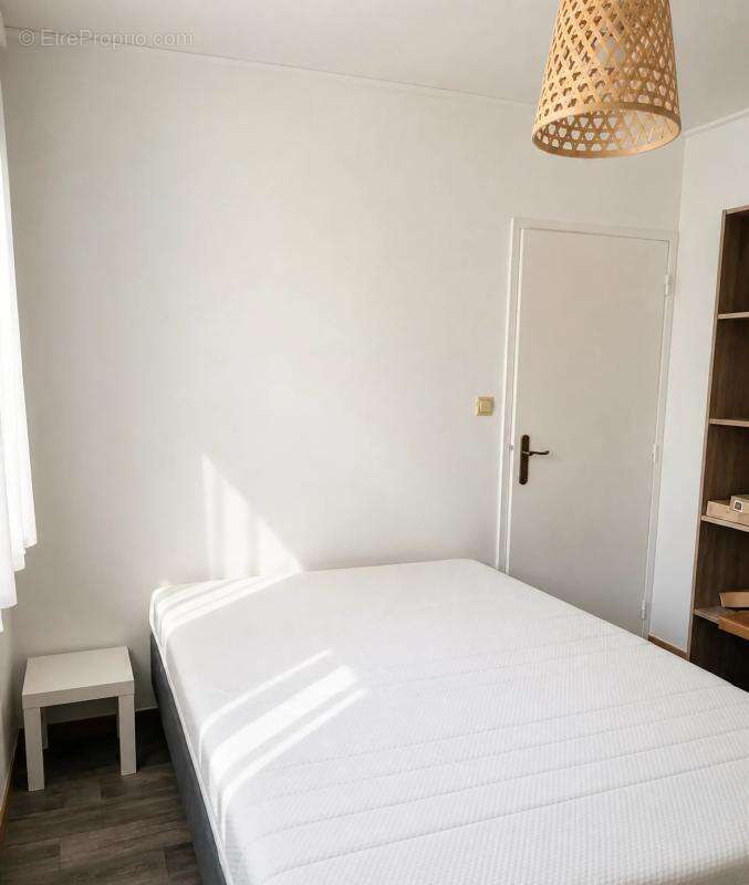 Appartement 5 pièces de 96 m² à Thionville - photo 8