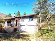 Photo 1 - Maison à BELLIGNAT