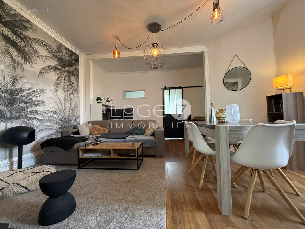 Appartement à QUIMPERLE