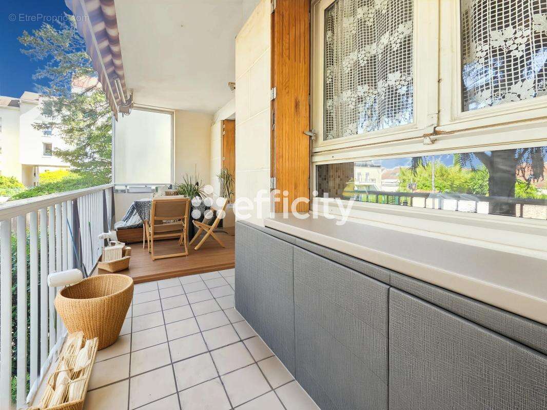 Appartement à BRY-SUR-MARNE