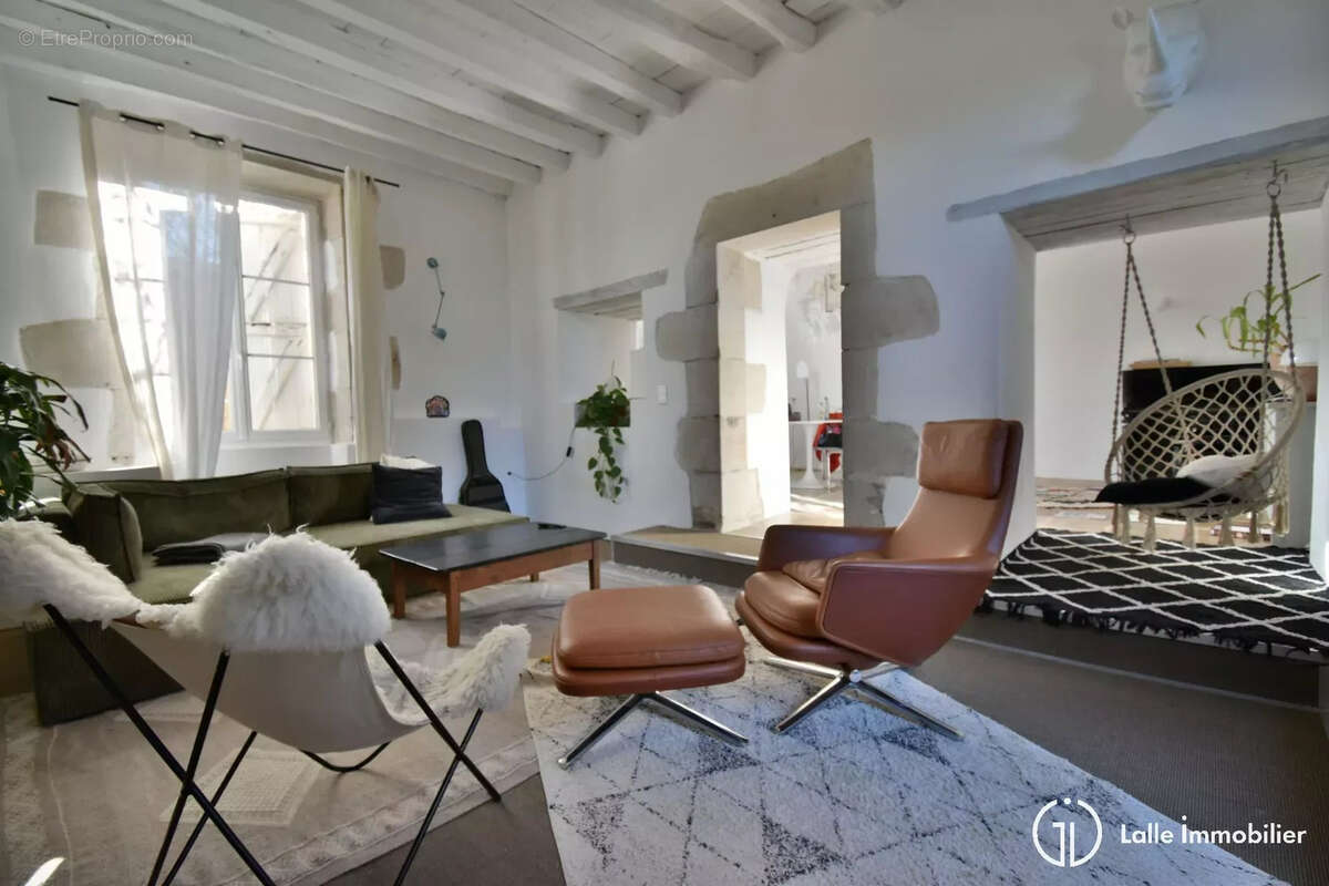 Maison Vensat 8 pièce(s) 185 m2 - photo 3