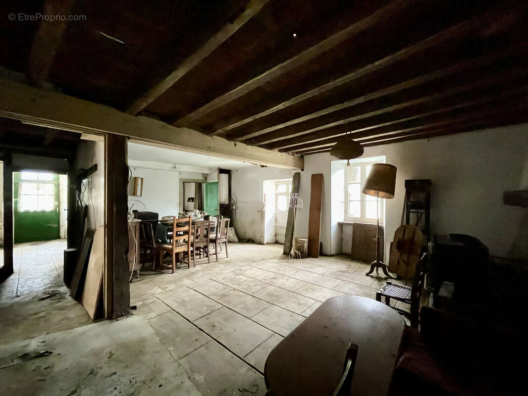 Maison à SAINT-CHRISTOPHE