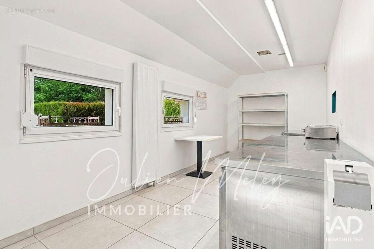 Commerce 86 m² à Chevremont  - photo 3