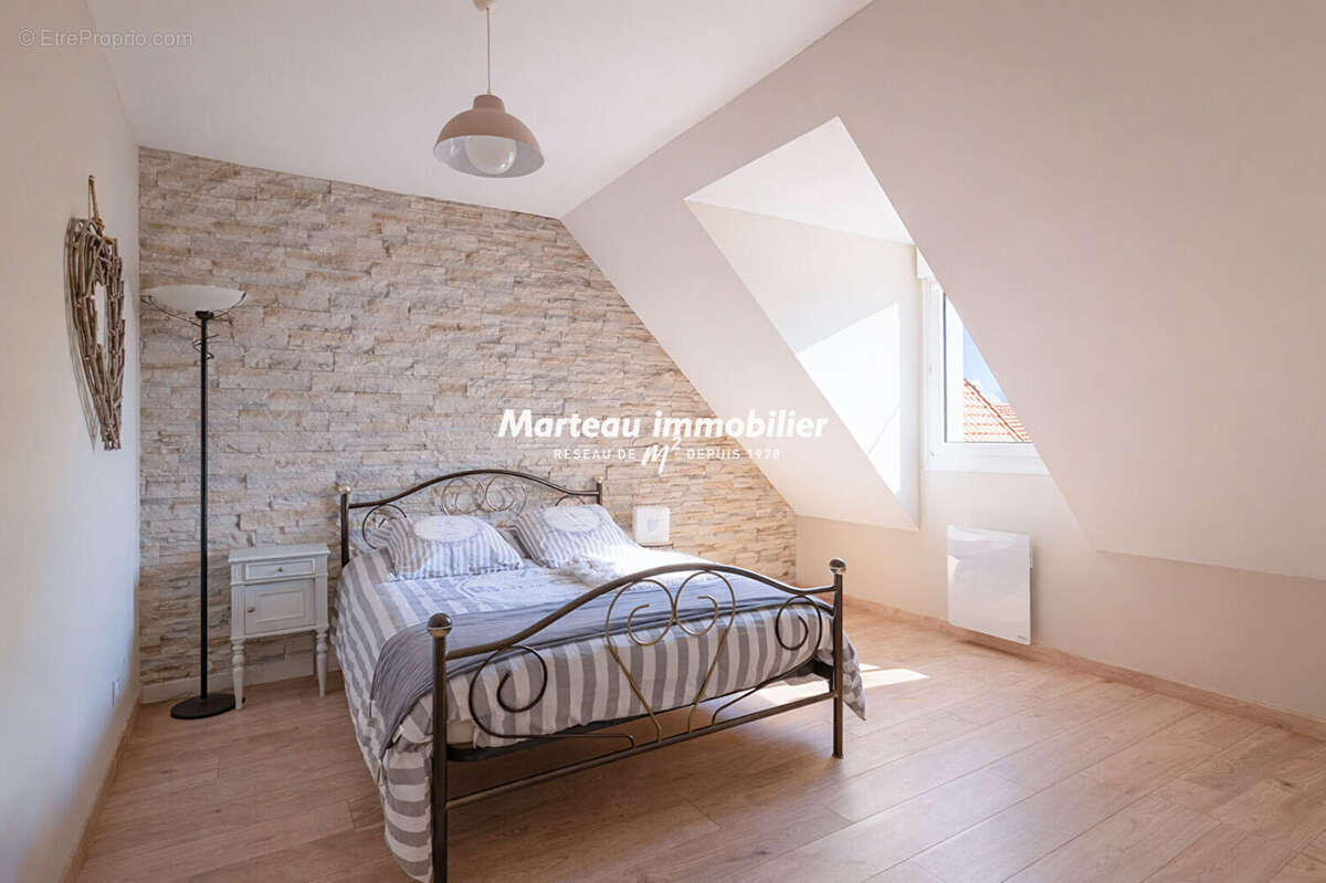 Maison à PRUILLE-LE-CHETIF