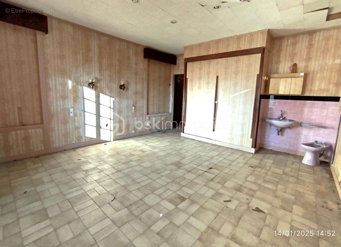 MAISON À RÉNOVER : 5 pièces - 3 chambres -127 m² - photo 8