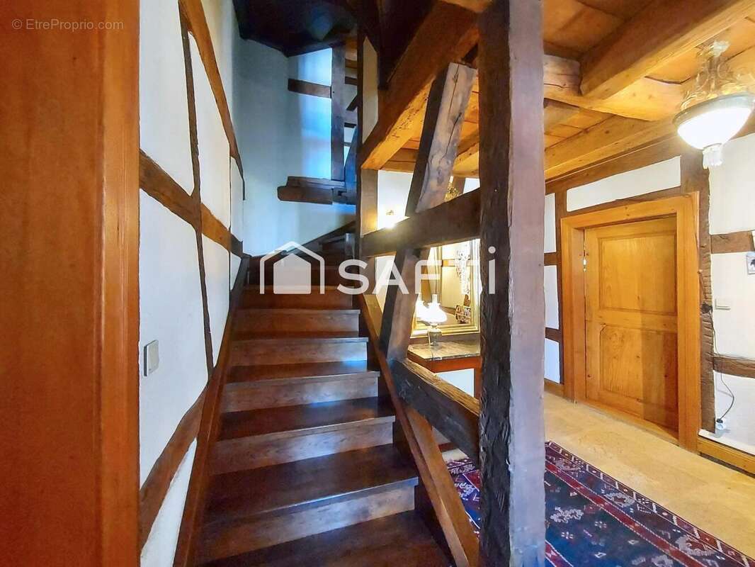 Maison 325 m² à Folgensbourg  - photo 9