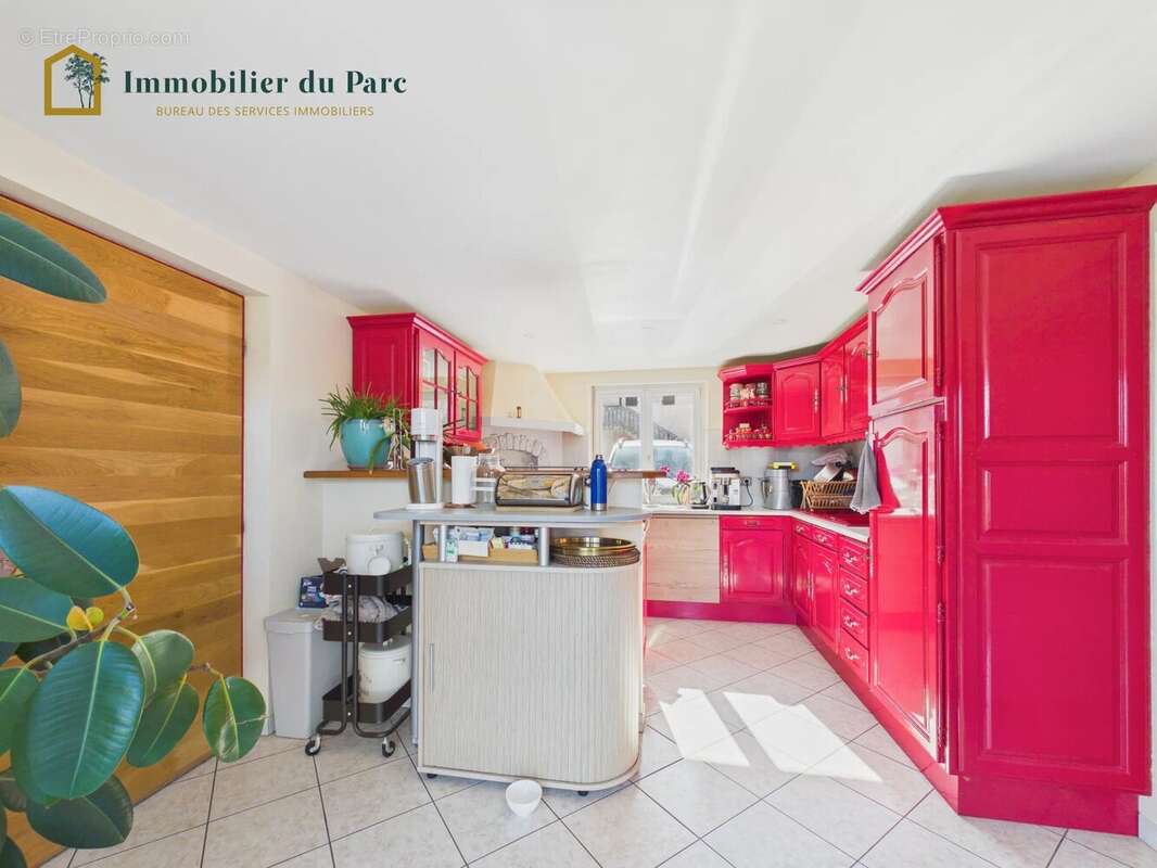 Maison à FRAHIER-ET-CHATEBIER