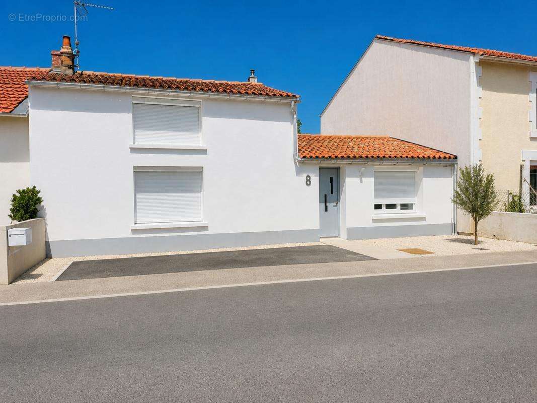 Maison 76 m² à Villedoux  - photo 2