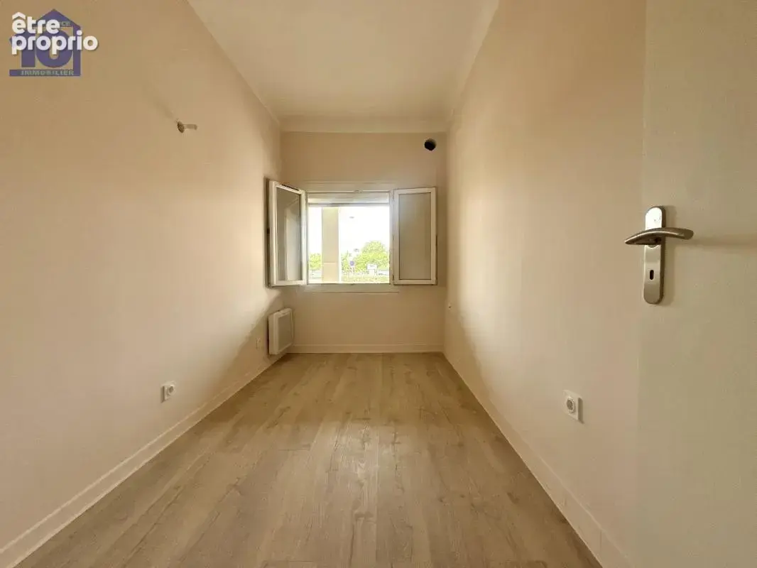 Appartement en rez-de-jardin - photo 6