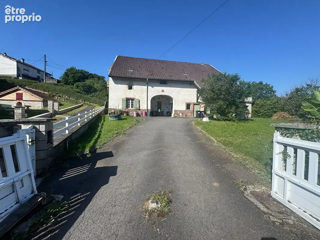 Photo Maison à Tremoins au prix de 156 000€