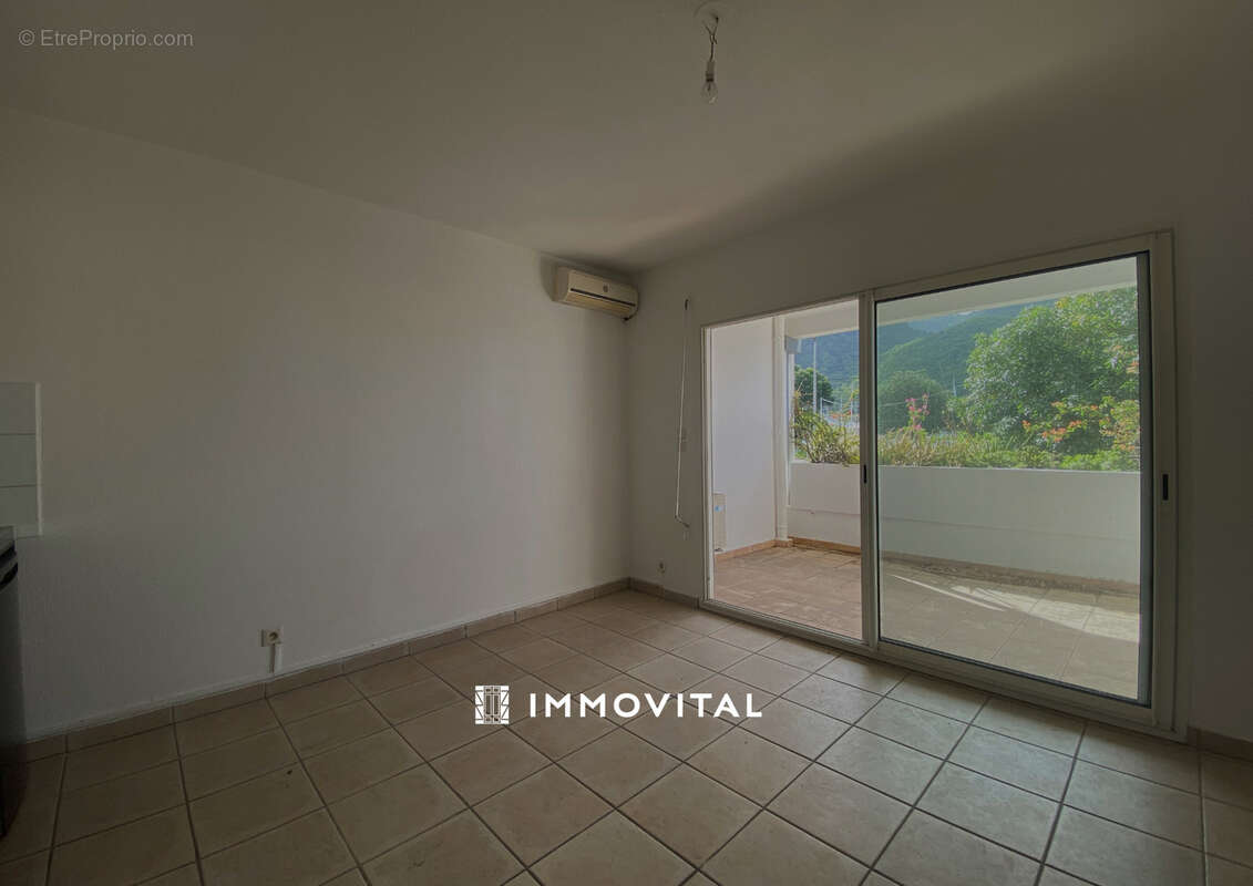 Studio dans résidence avec piscine - Marina de Rivière-Sens, Gourbeyre - photo 2