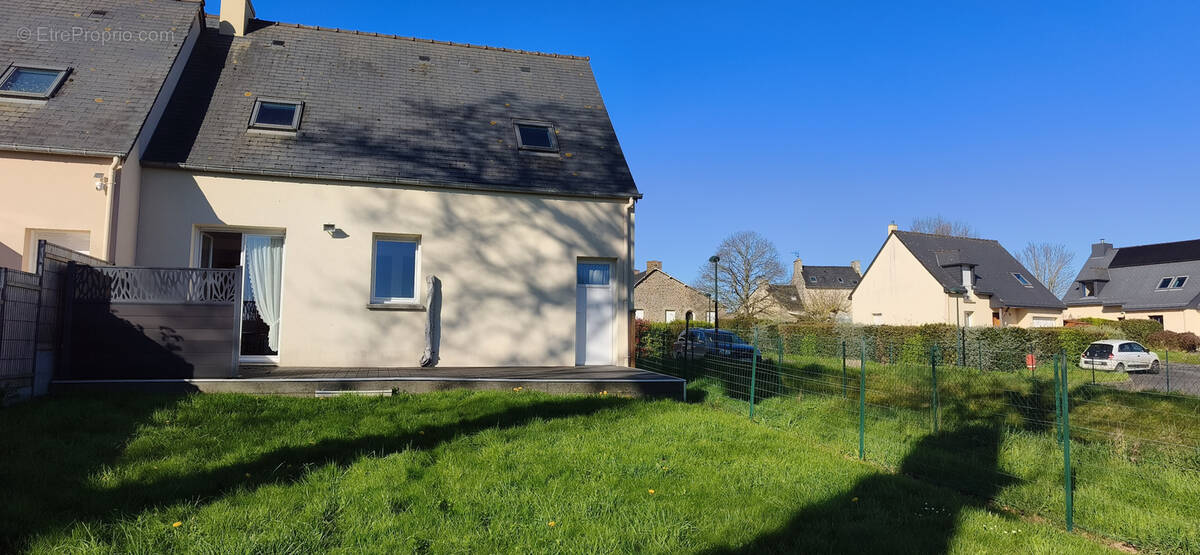 Maison à PLESSIX-BALISSON