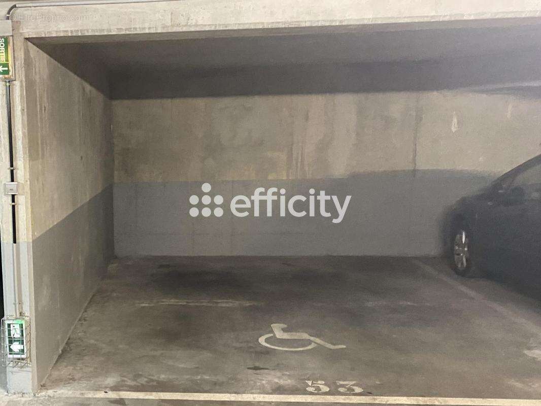 Appartement à MONTROUGE