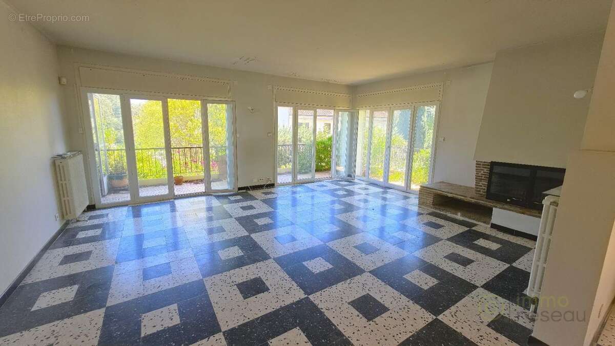 Appartement à VENDARGUES
