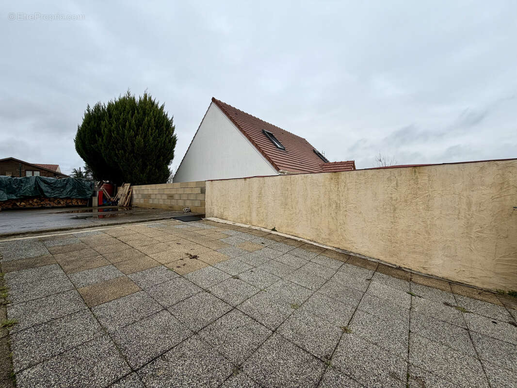 Maison à LA FERTE-GAUCHER