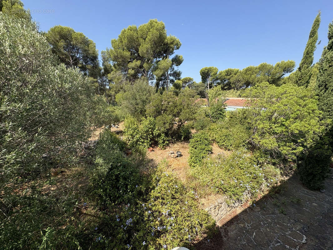 Maison 6 pièces, 4 chambres, Vue dégagée - Toulon Ouest Les Arènes - photo 20