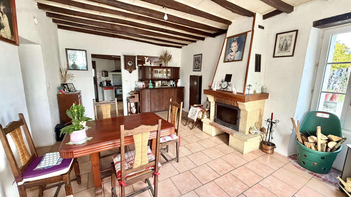 Maison à VERN-D&#039;ANJOU