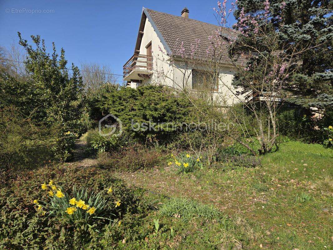 Maison à NEUFGRANGE