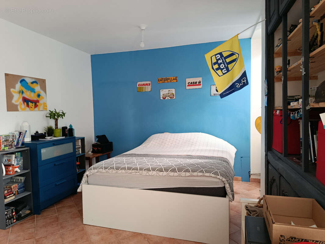 Maison à NERONDES