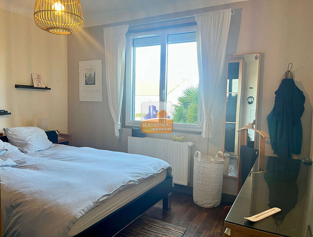 Maison à BOUGUENAIS