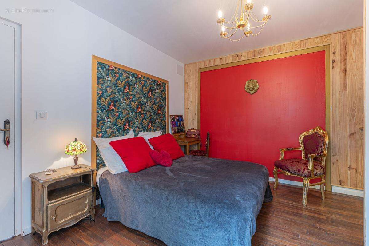 Maison à MASSERET