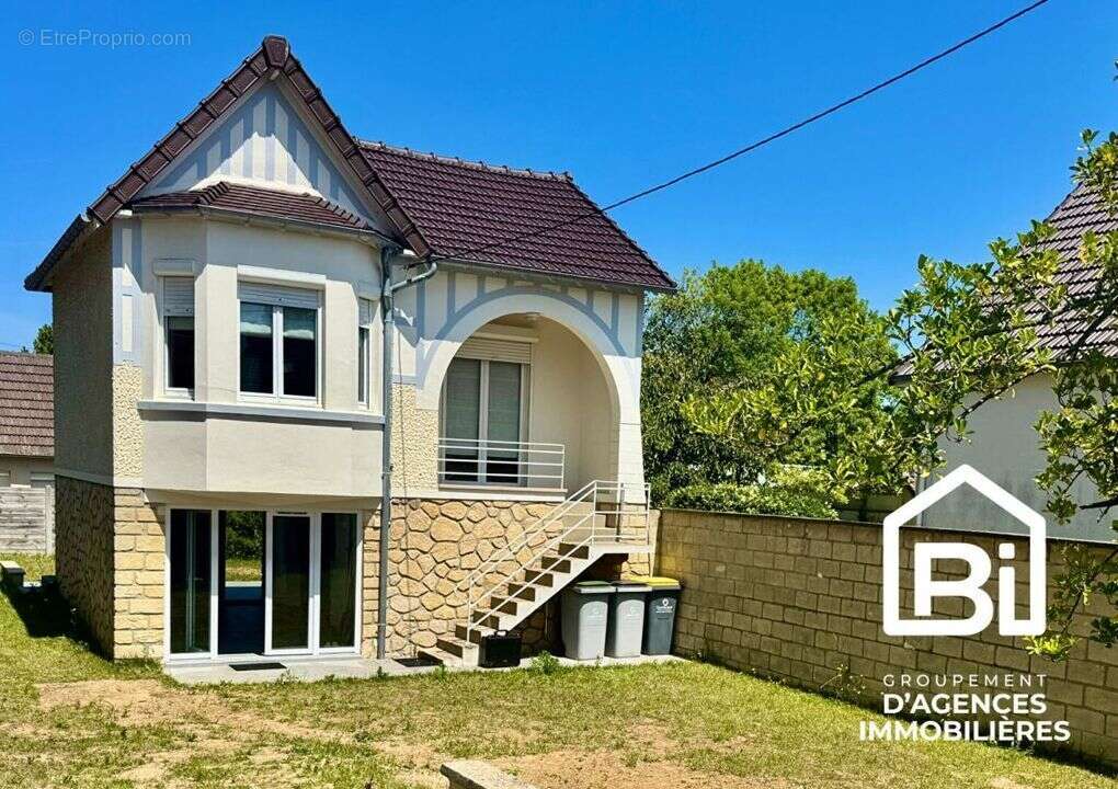 Maison à OUISTREHAM