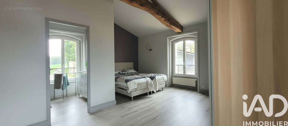 Photo 6 - Maison à SAINT-PIERRE-DE-JUILLERS