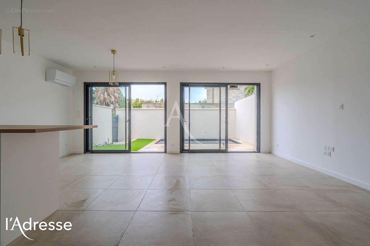 Maison à LE BOUSCAT