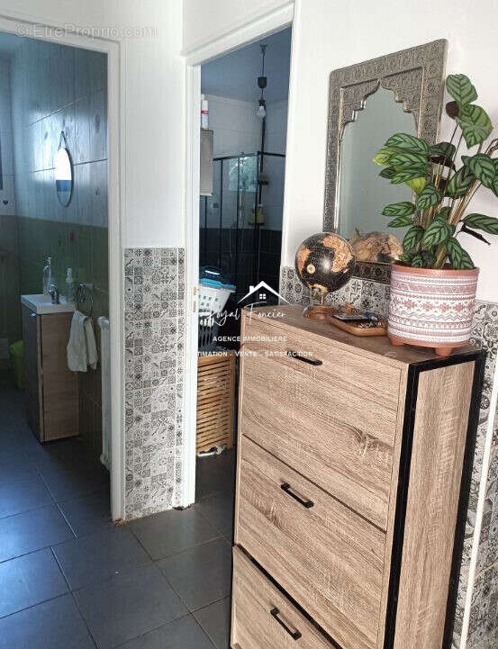 couloir  - Maison à CHATELLERAULT