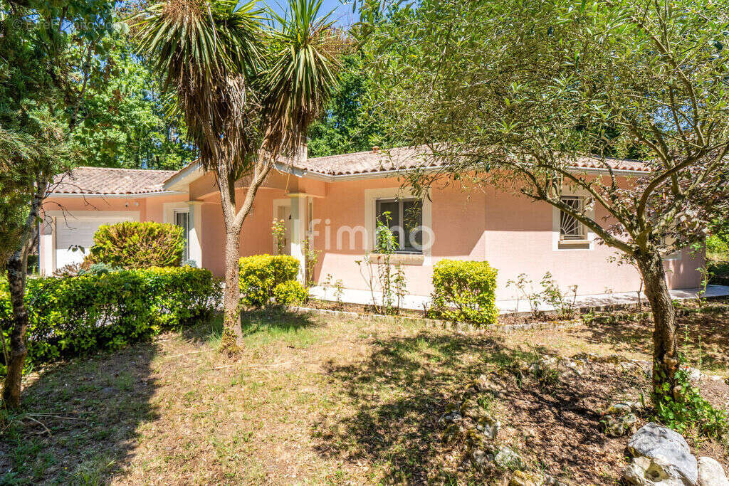 Maison de 134 m² sur une parcelle de 1,7 hectares - photo 6