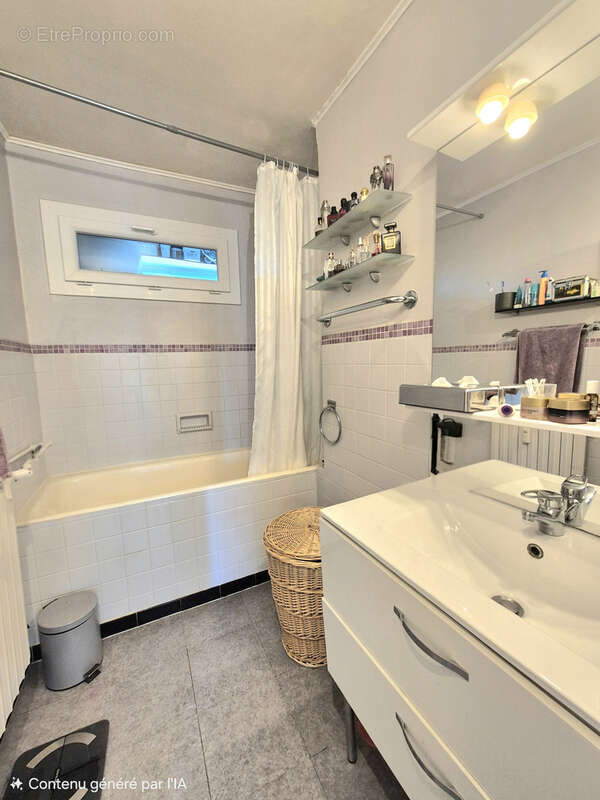 Appartement à HYERES
