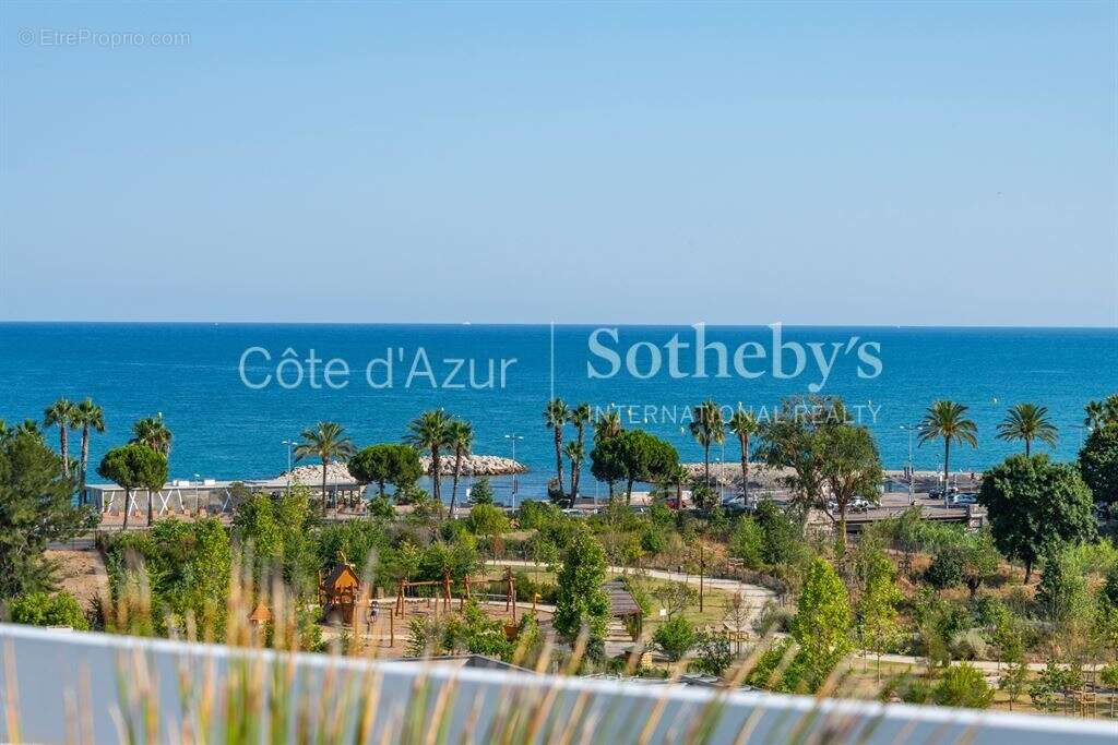 Appartement d'exception en dernier étage avec toit-terrasse et vue mer panoramique - photo 16