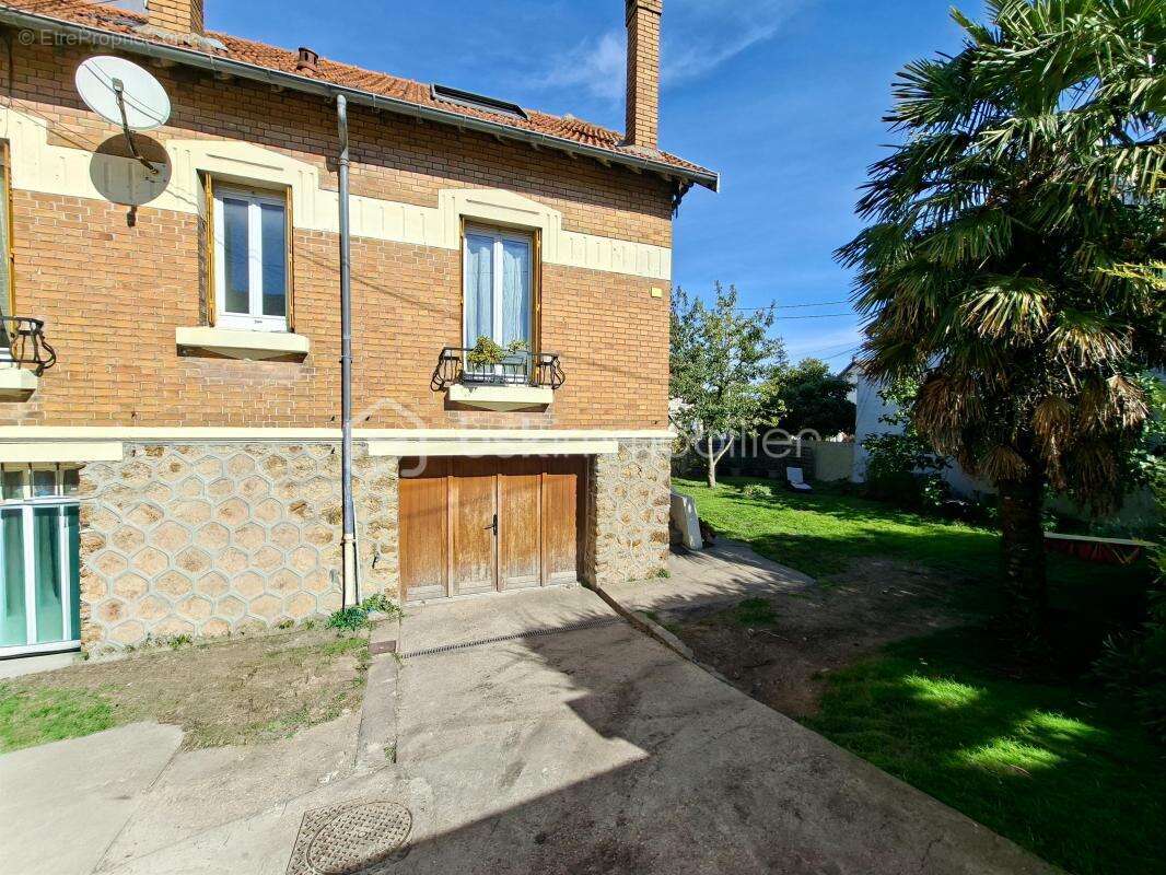 Maison à NOISY-LE-SEC